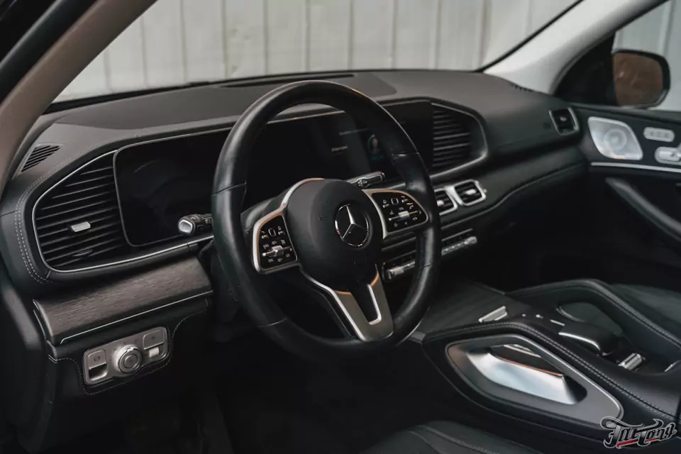 Химчистка салона для Mercedes GLE 400d